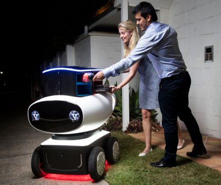 Robot autónomo para entrega de pizzas