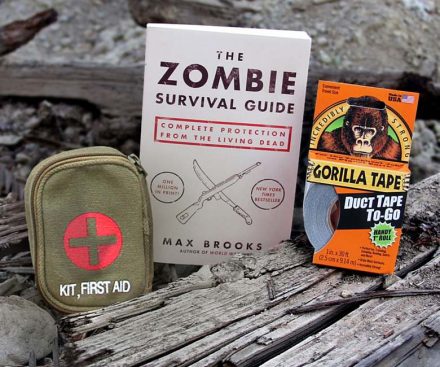 Cajón de supervivencia zombi