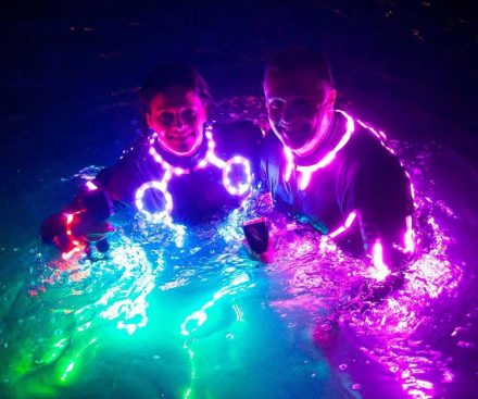 Traje LED resistente al agua