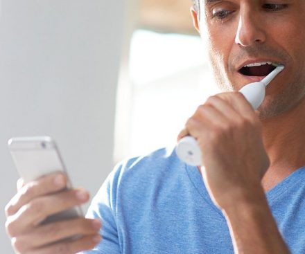 Cepillo de dientes conectado Sonicare Flexcare