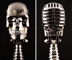 Micrófonos con forma de cráneo