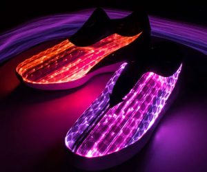 Glow: Zapatillas deportivas con exterior LED